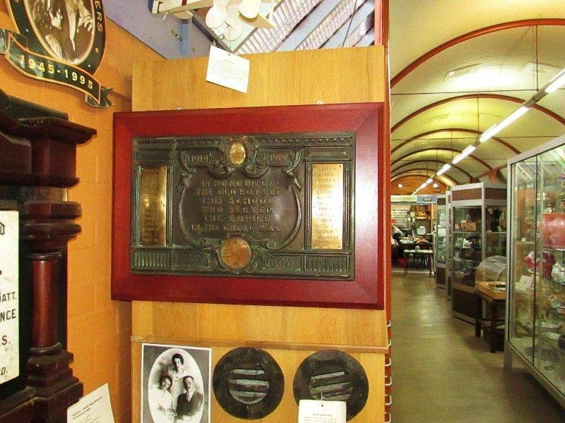 Honour Roll 2 : 19-May-2015 Honour Roll 2 : 19-May-2015