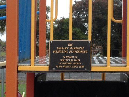 Shirley Mackenzie Plaque : November 2013