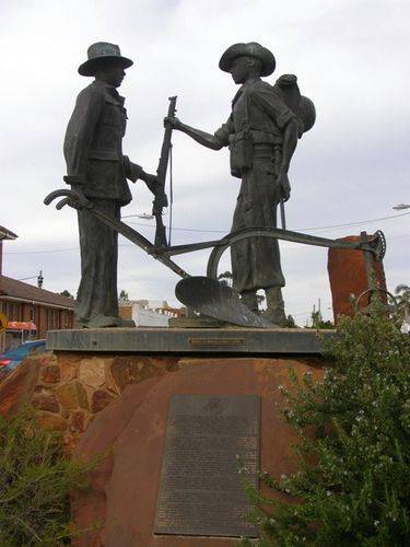 Soldier Settlers Memorial : 27-03-2014 Soldier Settlers Memorial : 27-03-2014