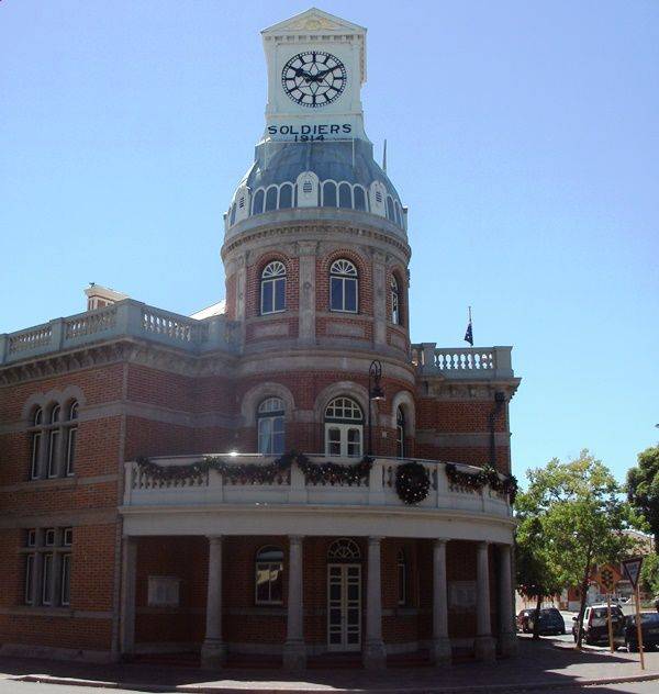 09-January-2014 (Bryan Hardy) 09-January-2014 (Bryan Hardy)