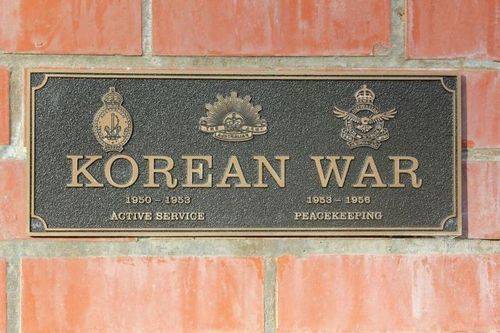 Soldiers Memorial : 18-July-2011 Soldiers Memorial : 18-July-2011