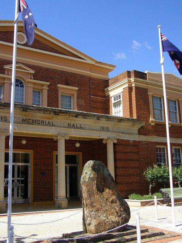 Memorial Hall 3 : 16-October-2014