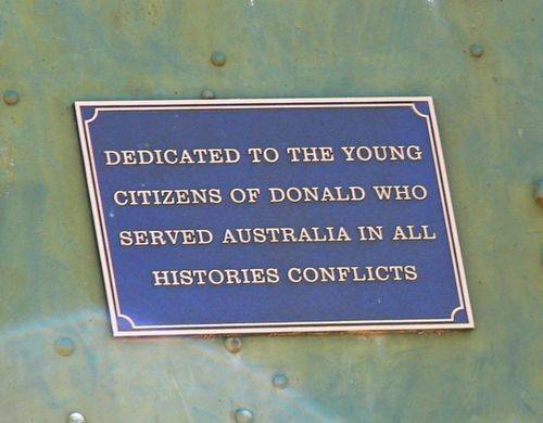 Soldiers Memorial Hall Monument : 30-December-2012