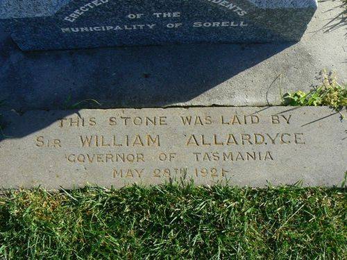 Foundation Stone : 2007 Foundation Stone : 2007