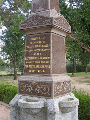 Memorial Inscription : 28-03-2014