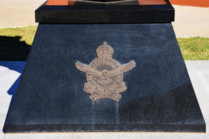 05-July-2021 (Henry Moulds) 05-July-2021 (Henry Moulds)