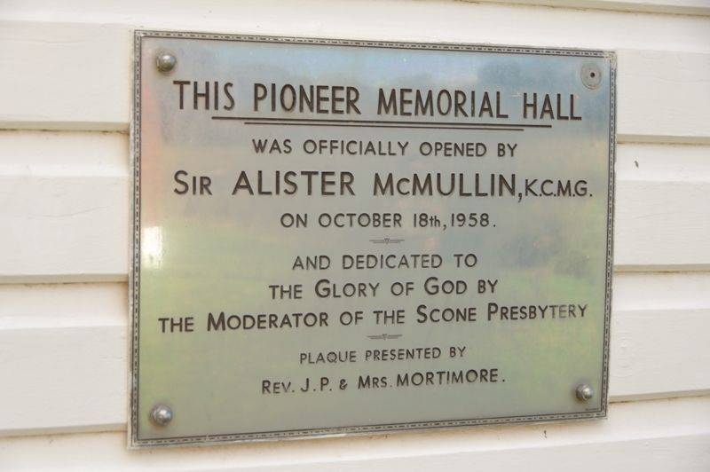 Plaque Inscription: 29-December-2015