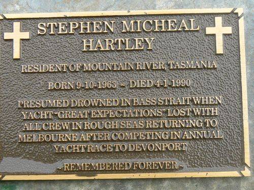 Stephen Micheal Hartley : 2007