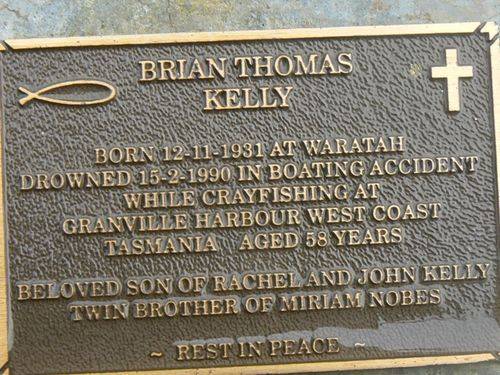 Brian Thomas Kelly : 2007