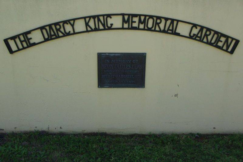 Memorial Garden 6: 13-September-2015 Memorial Garden 6: 13-September-2015