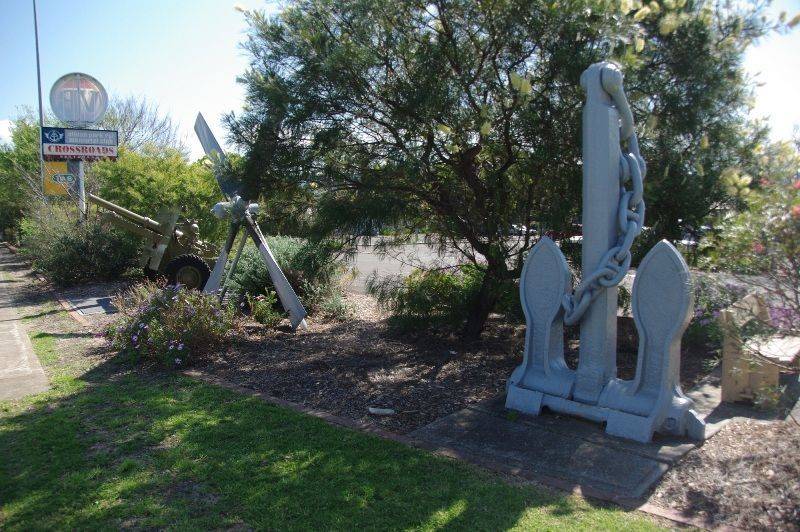 Memorial Garden 8: 13-September -2015 Memorial Garden 8: 13-September -2015