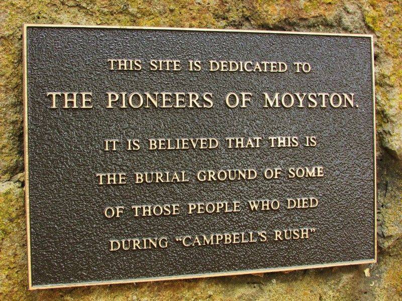 Plaque Inscription : 06-December-2014