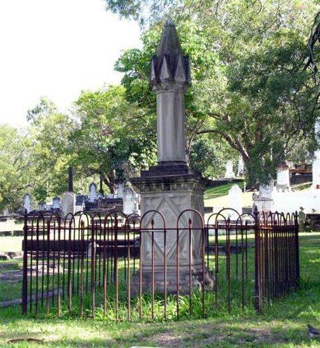 Thomas McCulloch Grave-Noel Hall circa 2005 Thomas McCulloch Grave-Noel Hall circa 2005