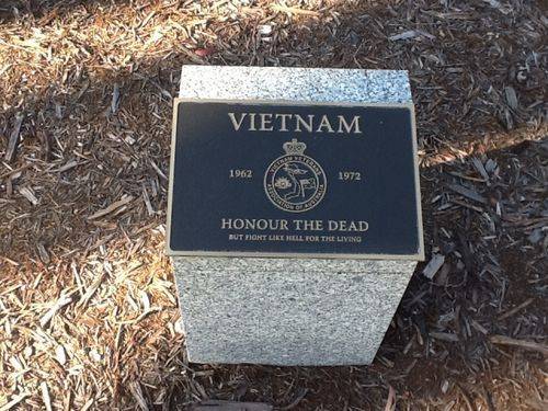 Vietnam Plaque : November 2013 Vietnam Plaque : November 2013