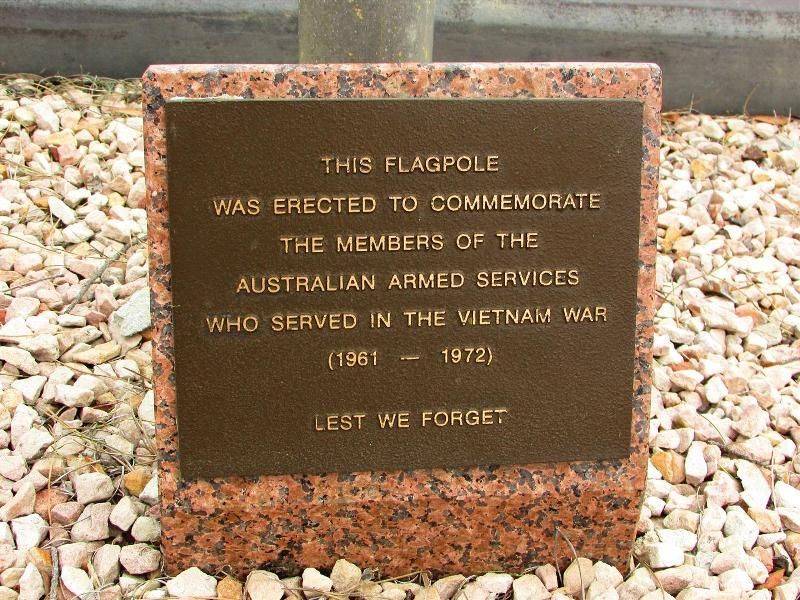 Plaque Inscription : 10-December-2014