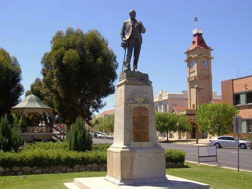 William Chaffey : 08-September-2013