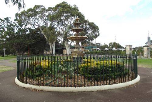 Tunks Fountain 2 : Feb 2014