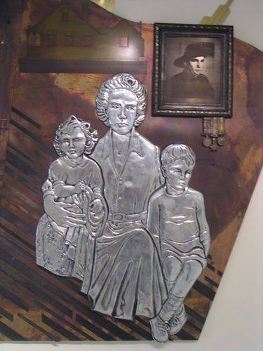 Womens Memorial Closeup Womens Memorial Closeup