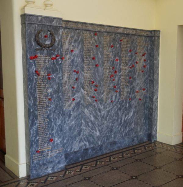 18-November-2017 (Chris McLaughlin) 18-November-2017 (Chris McLaughlin)