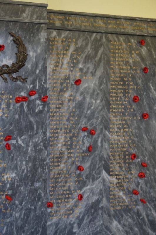 18-November-2017 (Chris McLaughlin) 18-November-2017 (Chris McLaughlin)