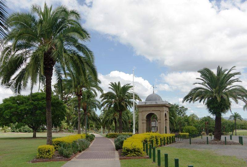 10-April-2017 (Russell Byers)