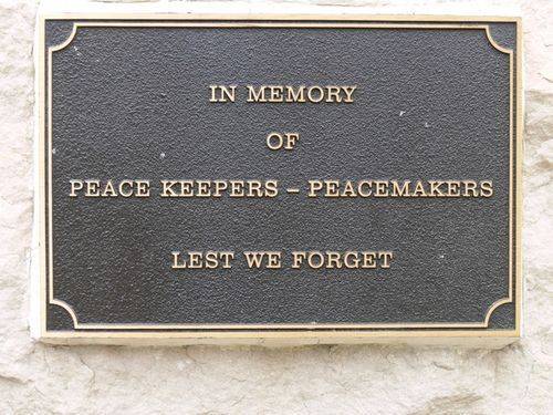 Essendon War Memorial : 20-January-2012