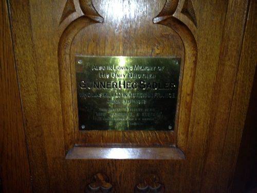 Gunner Hec Sadler Plaque : December 2013