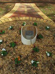 Plaque 2: 05-May-2016