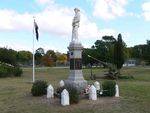 Avenel War Memorial : 16-May-2013