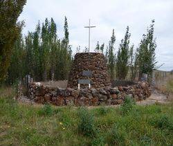 Cairn at Weatherboard : 03-April-2011 (Kent Watson)