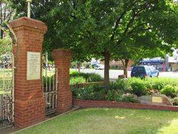 Plaque 2 : 11-January-2016