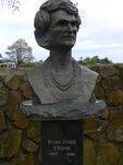 Dame Enid + Joseph Lyons