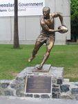 Darren Lockyer Front View