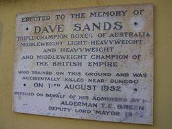 Memorial Plaque : 21-September-2014