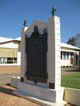 Gayndah War Memorial 01-10-2009 