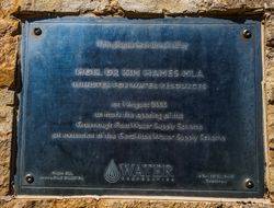 Plaque: 12-August-2016