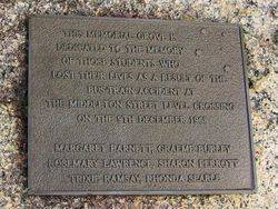 Plaque 2 Inscription : 18-May-2015