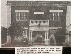 1923 : (Supplied by Glenda Hoy)