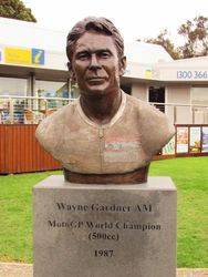 Gardner Bust: 03-May-2016