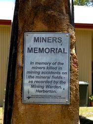 Inscription Plaque : 24-October-2014