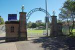Merrett Memorial Gateway : December 2013