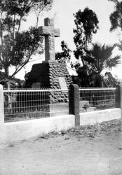 Circa 1928 : State Library of South Australia B-57353-22