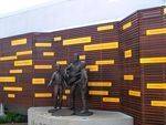 Bee Gees Statue 2