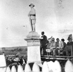 25-April-1922 : Unveiling (State Library of Queensland)